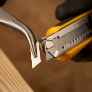 LAMES DE CUTTERS STANLEY 18MM DISTRIBUTEUR 5 lames